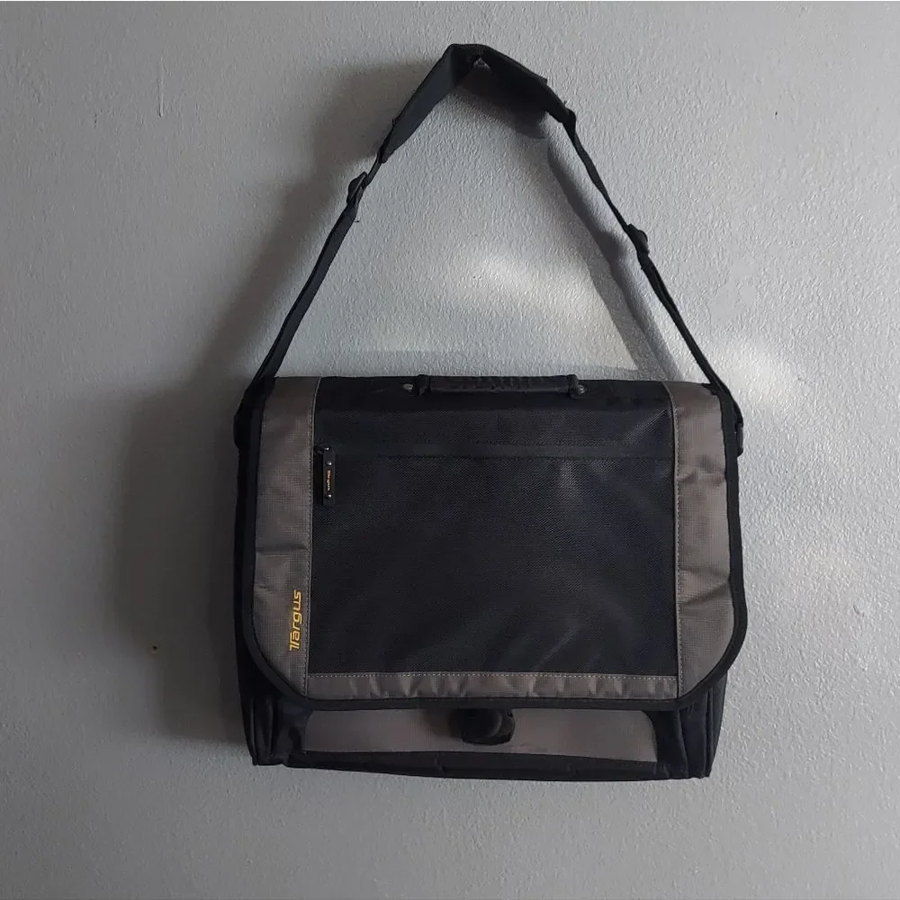 Targus CityGear Messenger Crossbody Shoulder Bag Black Gray